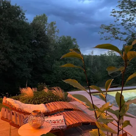 Апартаменты La Canopee Des Arbres, Juliette Ellezelles