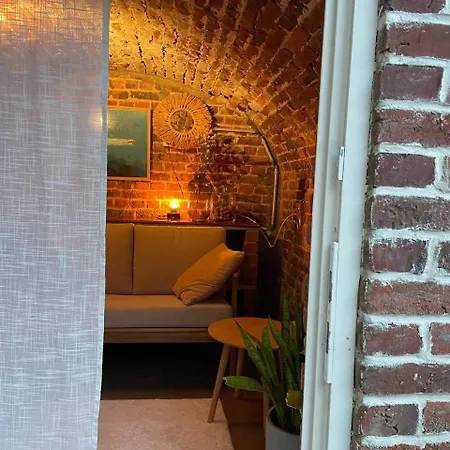 La Canopee Des Arbres, Juliette Апартаменты